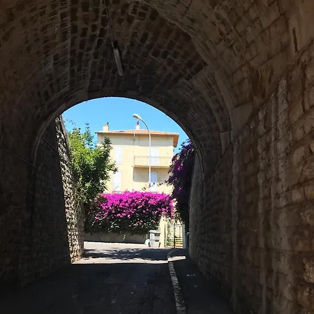 La Petite Ancre