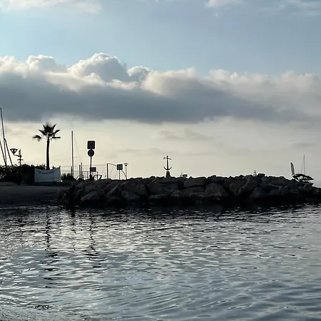 아파트 La Petite Ancre *